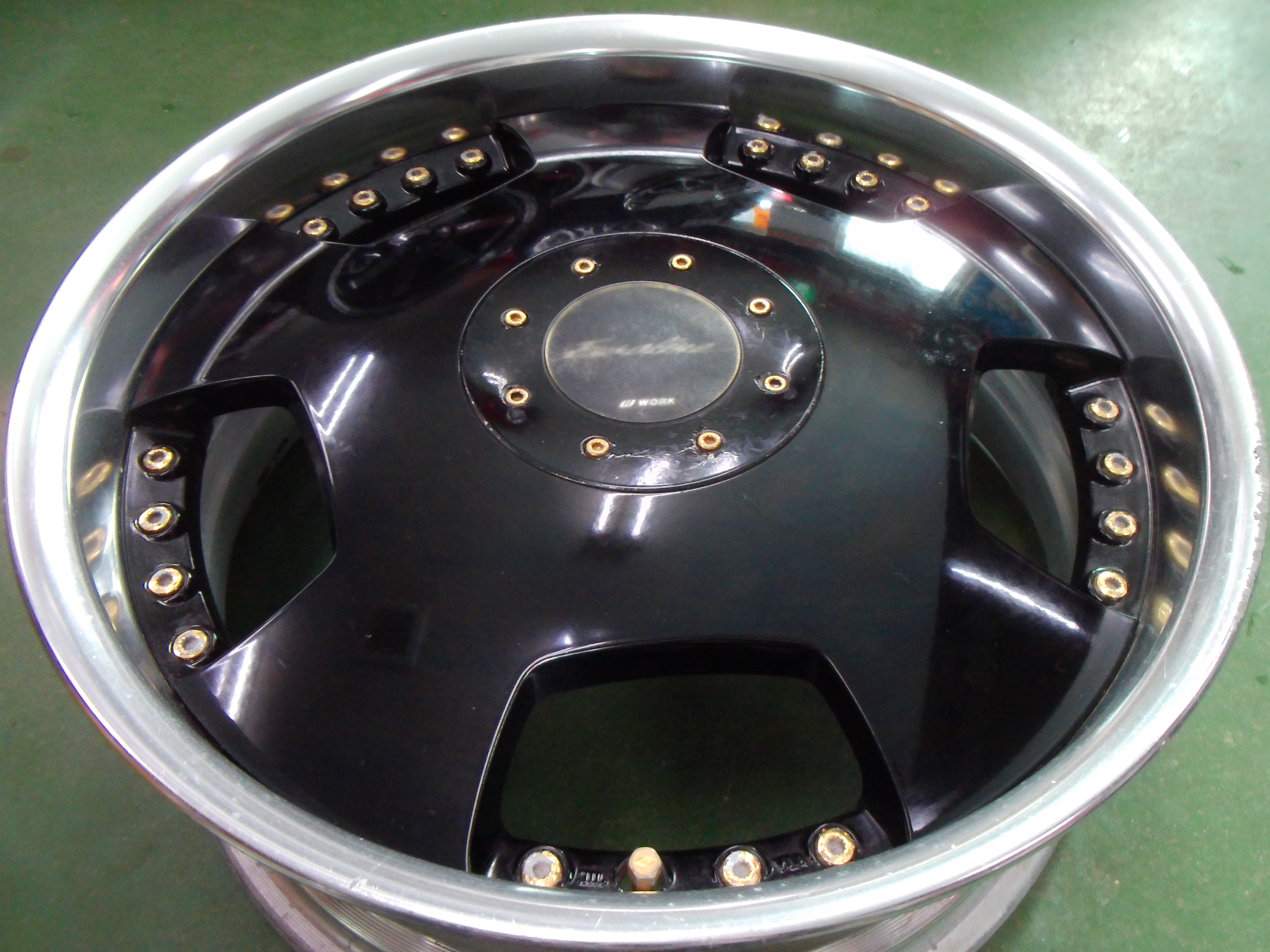 ホイール情報 - アルミ屋.com