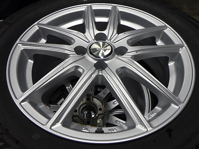 トヨタ 19インチ ホイール スポークデザイン 511CUbLVV4L._UF350,350_QL50_.jpg